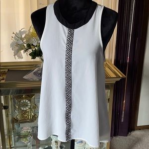Cute blouse size m